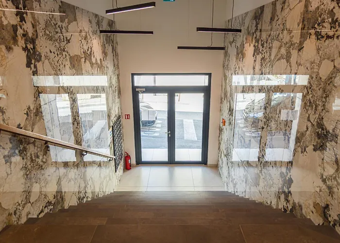 Caesars Palace - New Modern With Free Private Parking Apartament *