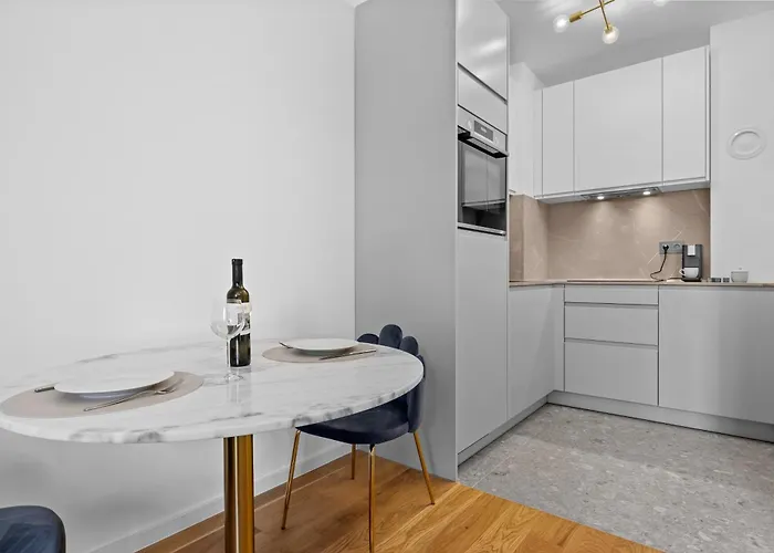 Apartament Caesars Palace - New Modern With Free Private Parking Pula