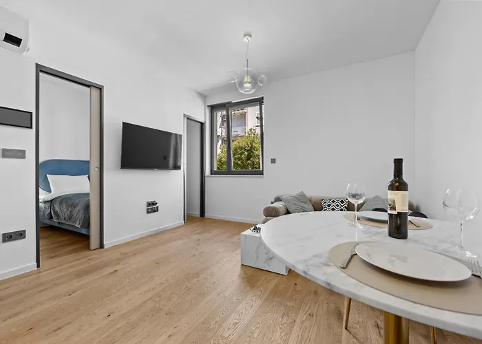 Apartament Caesars Palace - New Modern With Free Private Parking