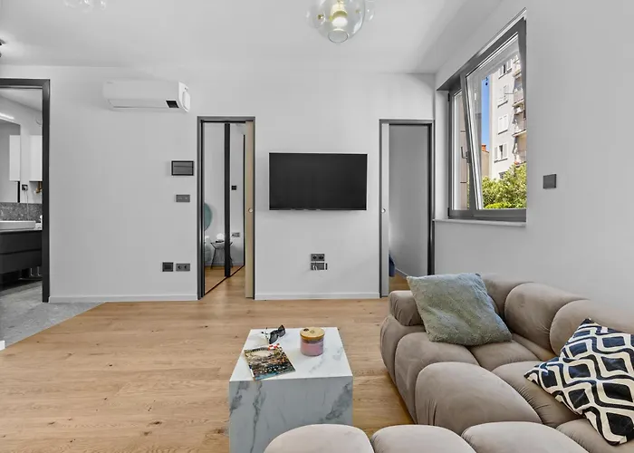 Caesars Palace - New Modern With Free Private Parking Lägenhet