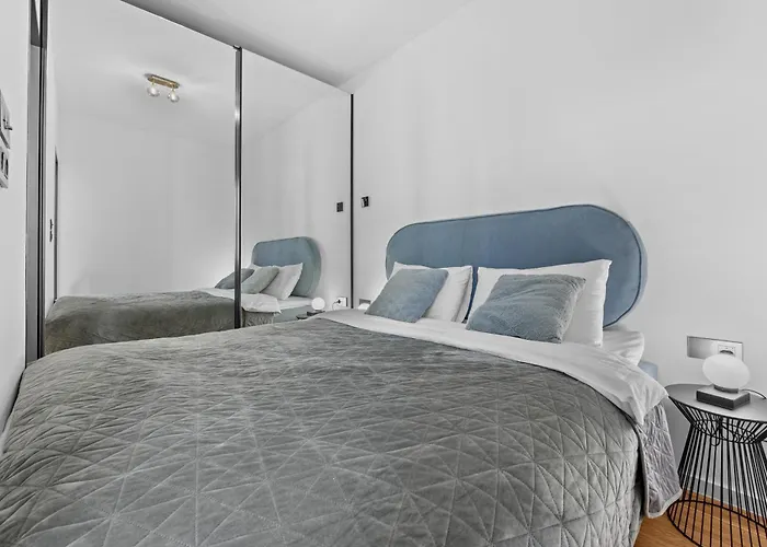 Caesars Palace - New Modern With Free Private Parking Pula